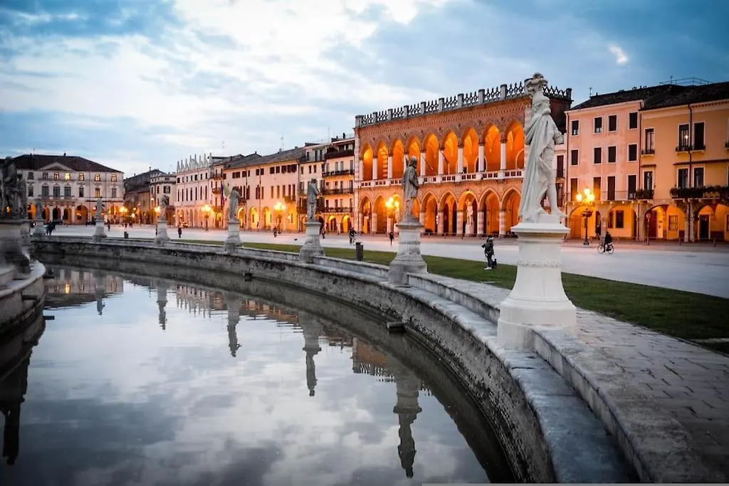 10 Min From Venice Free Garage Lovely Flat メストレ