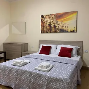 Chowdhury House Местре