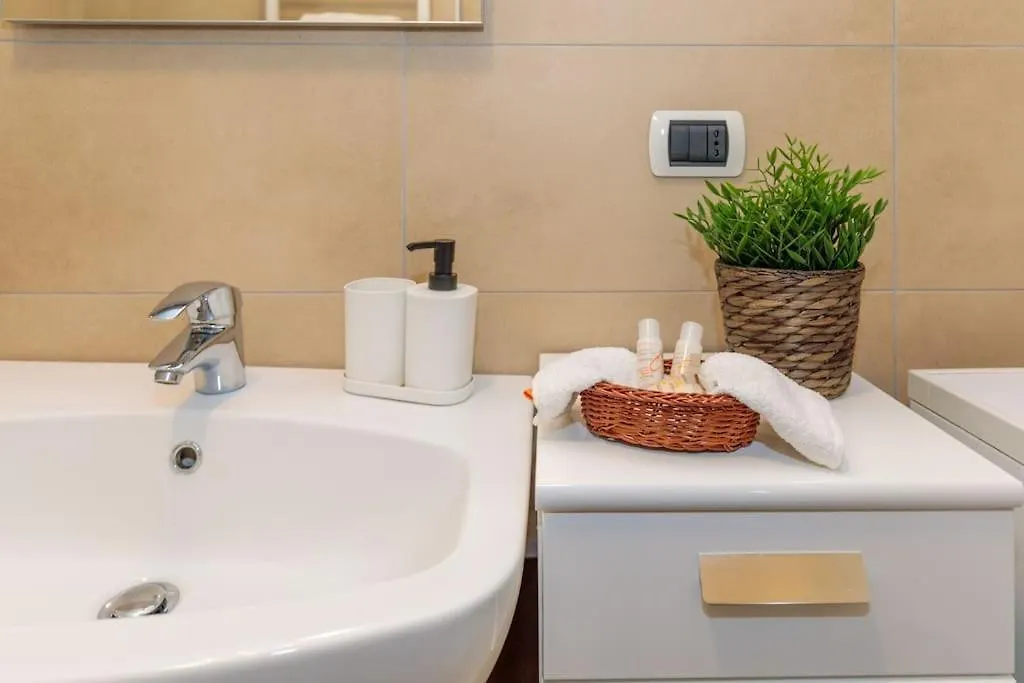 10 Min From Venice Free Garage Lovely Flat Mestre 0*,  Italien